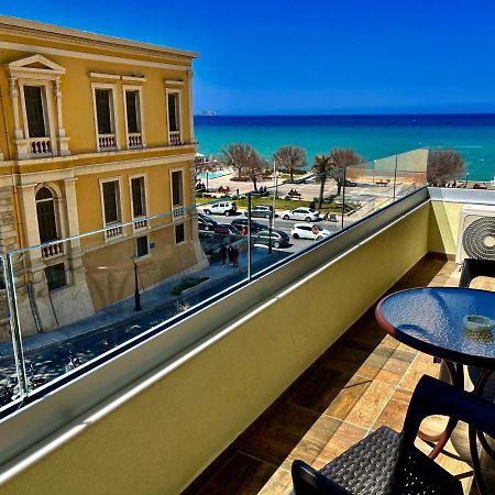 Blue Elegance City Center Heraklion Apartment Екстериор снимка